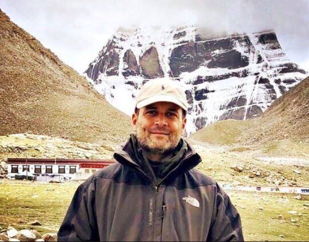 क्या राहुल गांधी कैलाश मानसरोवर यात्रा के अनुभव पर पूछे गए सवाल का जवाब नहीं दे पाए? Rahul Gandhi kept mum when questioned over Kailash Mansarovar Yatra? क्या राहुल गांधी कैलाश मानसरोवर यात्रा के अनुभव पर पूछे गए सवाल का जवाब नहीं दे पाए?