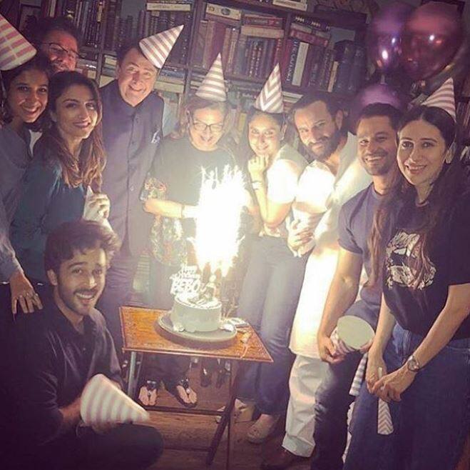 इस सेलिब्रेशन में करीना से लेकर सोहा तक करीना का पूरा परिवार शामिल हुआ. (Photo: Instagram)
