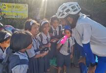 राणा उप्पलापति 2500 लड़कियों की शिक्षा के लिए स्केटिंग से कर रहे हैं 6000 किलोमीटर की यात्रा