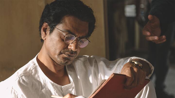 nawazuddin siddiqui on Manto 'मंटो' में दमदार एक्टिंग पर बोले नवाज- कलाकार को पानी की तरह होना चाहिए