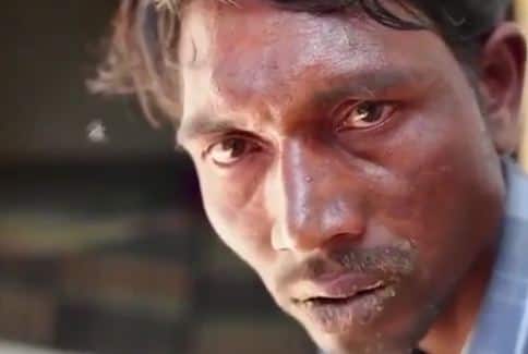 हालांकि पिकीरप्पा के दोस्ती और परिवार वाले उसकी इस आदत को छुड़ाने में नाकामयाब हुए हैं. अब पिकीरप्पा खाने की इस आदत को अपना टैलेंट बना चुके हैं और आसपास के गांव में जाकर ये सब खाकर लोगों को दिखाते हैं और पैसा इकट्ठा करते हैं. फोटोः इंस्टाग्राम 