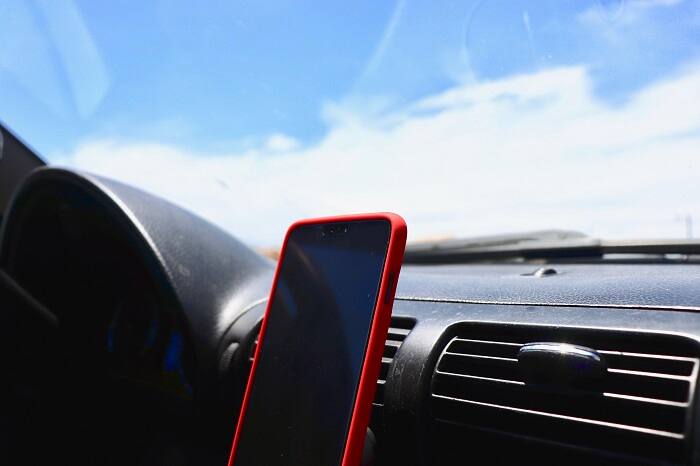 फोन की बैटरी वनप्लस 6 से ज्यादा होगी जो 3500mAh की होगी.