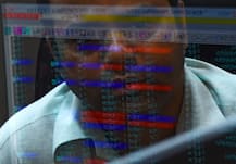 चौतरफा धड़ाम: सेंसेक्स में 500 से ज़्यादा, निफ्टी में 65 अंकों और रुपए में 29 पैसे की गिरावट