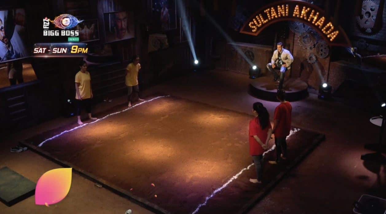 Bigg Boss 12: दीपिका-सृष्टि को मिला सुल्तानी अखाड़ा जीतने का इनाम, इस हफ्ते नहीं करना होगा कोई काम