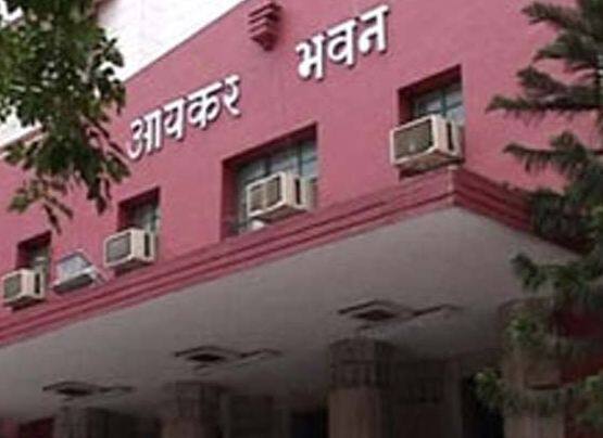 Income tax return, audit report submission date extended till 15h october सरकार ने आयकर रिटर्न, ऑडिट रिपोर्ट दाखिल करने की तारीख 15 अक्तूबर तक बढ़ाई