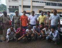 लक्जरी गाड़ियां चुराने वाले गिरोह का भंडाफोड़, एक आरोपी लड़ चुका है विधायकी का चुनाव