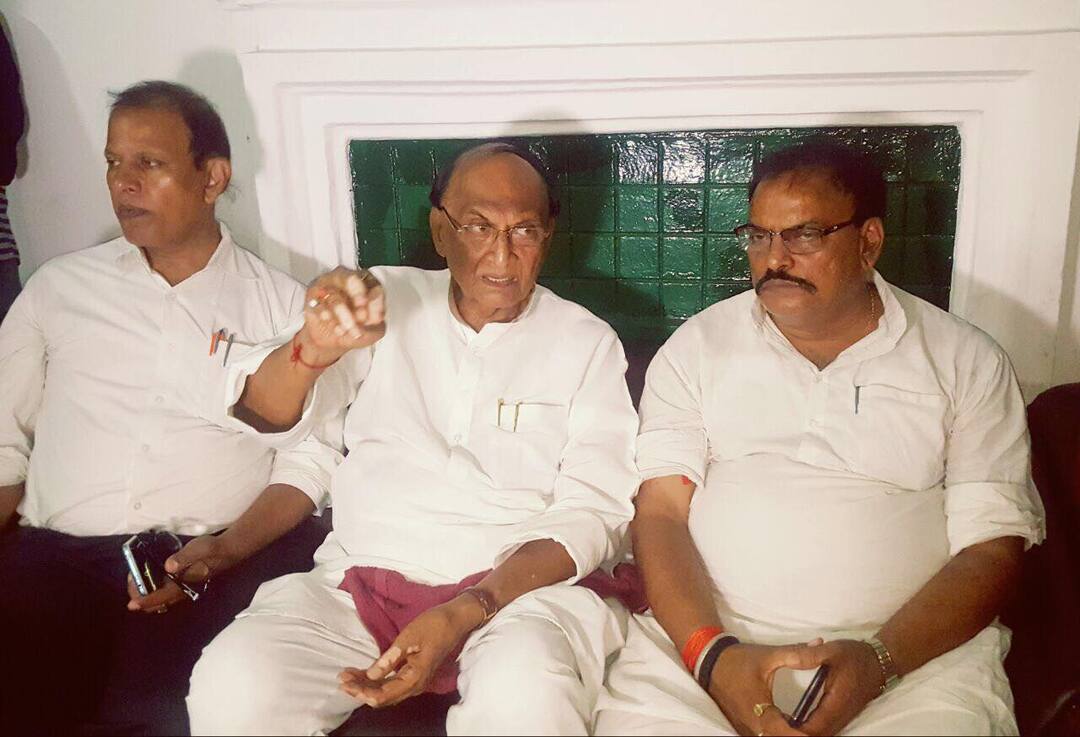 Bihar: BJP Senior leader CP Thakur to protest against oppression of administration on 7 October नीतीश सरकार के खिलाफ धरना देंगे बीजेपी के सीनियर नेता सीपी ठाकुर
