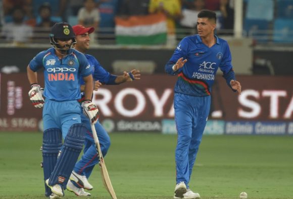 BLOG: एक शर्मनाक हार से बच गई टीम इंडिया