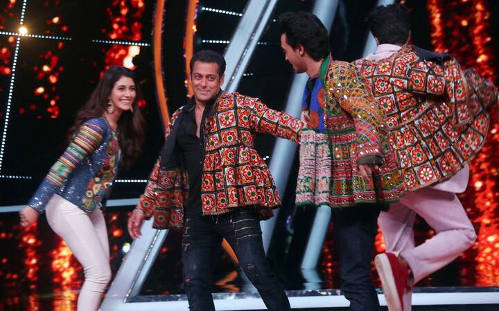 ‘लवयात्री’ पांच अक्टुबर को सिनेमा घरों में रिलीज होगी.