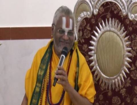 राजस्थान: 21 साल की महिला से रेप के दोषी फलाहारी महाराज को उम्र कैद राजस्थान: 21 साल की महिला से रेप के दोषी फलाहारी महाराज को उम्र कैद