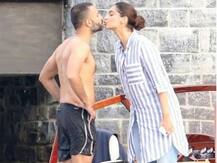 सोनम कपूर ने इटली में पति आनंद के साथ गुज़ारे बेहद खास लम्हें, तस्वीरें दे रही हैं गवाही