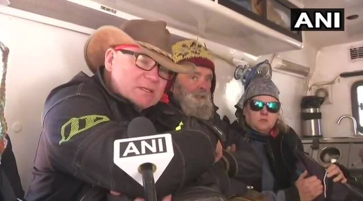 इसके साथ ही अधिकारियों ने बताया कि डेनमार्क और नॉर्वे के पांच निवासियों को भी बचाया गया है. तस्वीर: एएनआई