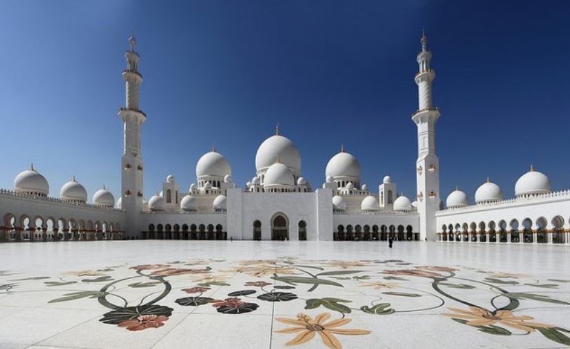 इस्लाम धर्म का सबसे प्राचीन है \'काबा मस्जिद\', पैगम्बर मोहम्मद साहब ने  अपने हाथों से रखी थी नींव | Quba is the first mosque in the Islamic  history, built by Prophet Muhammad