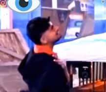 Bigg Boss 12: दीपक ने उड़ाया हिना खान का मजाक, सोशल मीडिया पर वायरल हुआ वीडियो