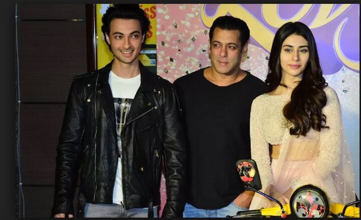 Supreme Court stays FIR against the makers of LoveYatri सलमान खान को बड़ी राहत, फिल्म 'लवयात्री' के खिलाफ दर्ज FIR पर सुप्रीम कोर्ट ने लगाई रोक