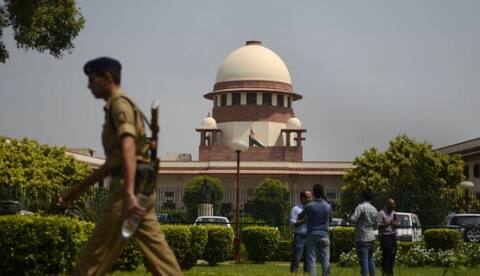 अयोध्या केस: SC का फैसला, मस्जिद में नमाज़ का मुद्दा संविधान पीठ को नहीं भेजा जाएगा अयोध्या केस: SC का फैसला, मस्जिद में नमाज़ का मुद्दा संविधान पीठ को नहीं भेजा जाएगा
