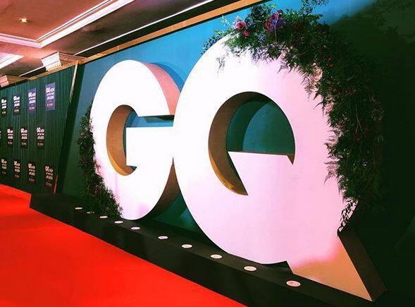 बॉलीवुड, फैशन, स्पोर्ट्स, बिजनेस और सोसाइटी के लिए सालभर मेहनत और परफॉर्म करने वाले लोगों को जीक्यू अवॉर्ड दिया जाता है. इस साल 10वें जीक्यू अवॉर्ड को बीती रात मुंबई में आयोजित किया गया. इस मौके पर बॉलीवुड और फैशन इंडस्ट्री के कई अवॉर्ड सेलेब्स को दिए गए. लेकिन इसके अलावा भी कुछ और कैटेगिरी थी जिनमें लोगों को जीक्यू अवॉर्ड मिले. जानिए, किसको, किस कैटेगिरी में कौन सा अवॉर्ड दिया गया. फोटोः इंस्टाग्राम