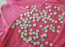 बांदा: मनरेगा की खुदाई के दौरान मिले 111 दुर्लभ सिक्के, मुगलकाल से हो सकता है संबंध