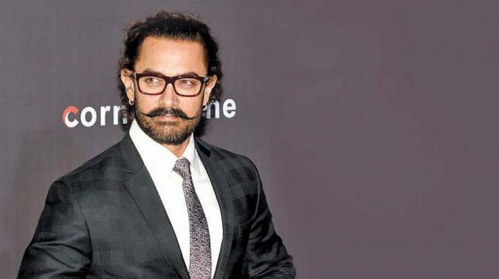 इसके साथ ही आमिर खान से इस मामले पर 'ठग्स ऑफ हिन्दुस्तान' के ट्रेलर लॉन्चिंग पर सवाल किया गया. इस दौरान आमिर खान भी इस मामले पर कुछ भी साफ बोलने से बचते दिखाई दिए. आमिर ने अमिताभ की तरह अटपटी बात नहीं कही और अपनी बात रखते हुए कहा,