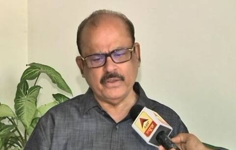 कांग्रेस में जाने की खबरों के बीच बोले तारिक अनवर- सोनिया गांधी के विदेशी मूल का मुद्दा उठाना गलती थी कांग्रेस में जाने की खबरों के बीच बोले तारिक अनवर- सोनिया गांधी के विदेशी मूल का मुद्दा उठाना गलती थी