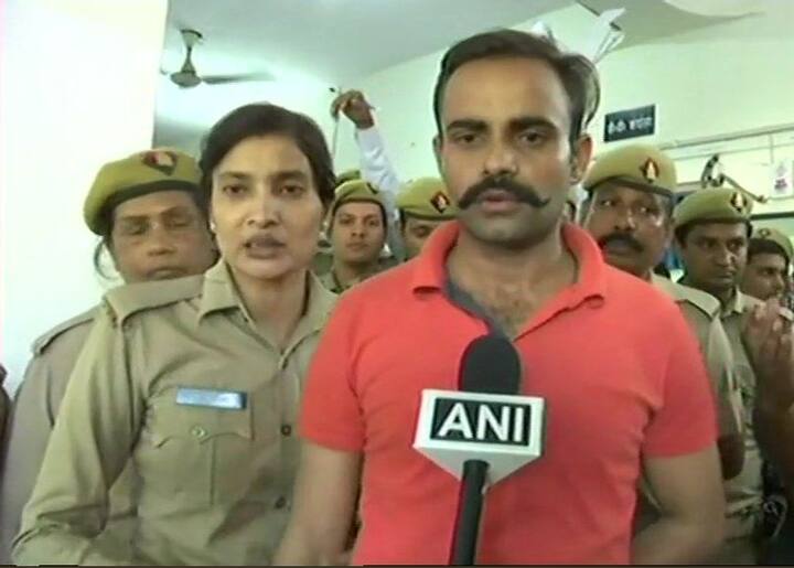 आरोपी पुलिसवाले प्रशांत चौधरी ने कहा, 