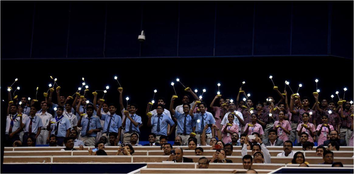 पीएम मोदी ने सौर ऊर्जा के लिए दुनिया को दिया ‘एक विश्व, एक सूर्य, एक ग्रिड’ मंत्र