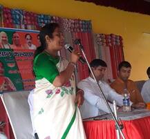 आपत्तिजनक वीडियो की शिकायत पर पुलिस ने नहीं लिया एक्शन, बीजेपी विधायक धरने पर बैठीं