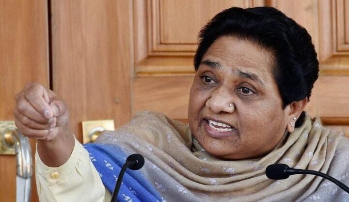 BSP Chief Mayawati call to Akhilesh Yadav says no need to worry अवैध खनन: मायावती ने किया अखिलेश यादव को फोन, कहा- घबराने की कोई जरूरत नहीं