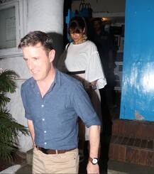 ब्वॉयफ्रेंड के साथ इस अंदाज में नज़र आईं इलियाना डिक्रूज, देखें तस्वीरें