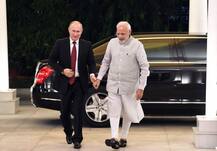 दिल्ली: हैदराबाद हाउस में गले लग मोदी-पुतिन ने शुरू की महामुलाकात, S-400 पर हो सकता है समझौता