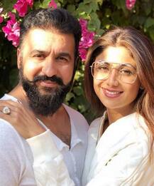 बॉलीवुड सितारों ने कुछ इस तरह मनाया नेशनल ब्वॉयफ्रेंड डे