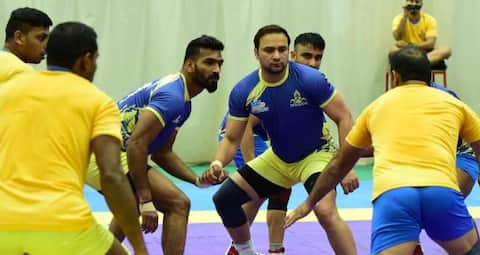 Pro Kabaddi League 2018: सीजन 5 के खराब प्रदर्शन को भुलाकर खिताब जीतने उतरेगी तमिल थलाइवाज Pro Kabaddi League 2018: सीजन 5 के खराब प्रदर्शन को भुलाकर खिताब जीतने उतरेगी तमिल थलाइवाज