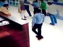 MP: बीजेपी सांसद ने टोल प्लाजा पर खूब किया हंगामा लेकिन फिर भी देना पड़ा टैक्स