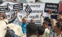 पेट्रोल-डीजल पर वैट घटाने को लेकर केजरीवाल सरकार के खिलाफ बीजेपी का प्रदर्शन, बैलगाड़ी पर निकाला मार्च