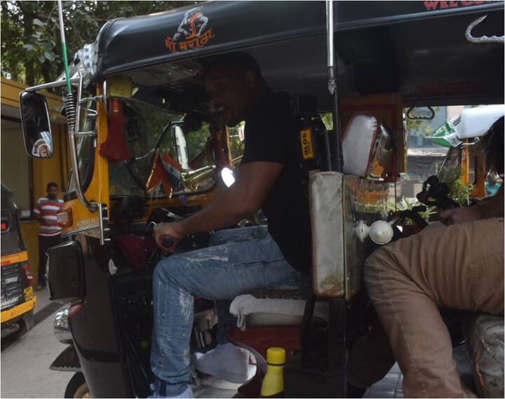 अप्रेल 2007 के न्यूजवीक ने उन्हें इस ग्रह का सबसे पॉवरफुल एक्टर बताया था. फोटो-मानव मंगलानी