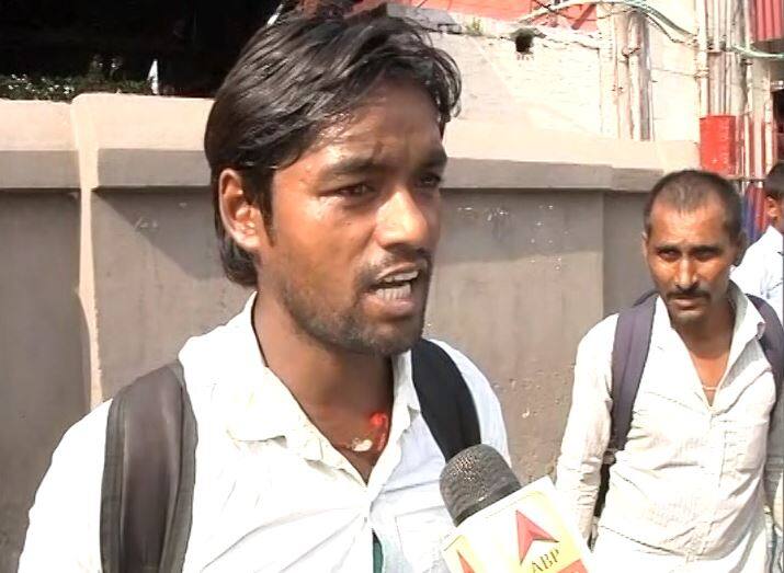 गुजरात से पटना लौटे एक शख्स ने कहा- 10 तारीख का समय दिया था, नहीं लौटता तो काट देते Passengers have fear in their mind who returned from Gujarat गुजरात से पटना लौटे एक शख्स ने कहा- 10 तारीख का समय दिया था, नहीं लौटता तो काट देते