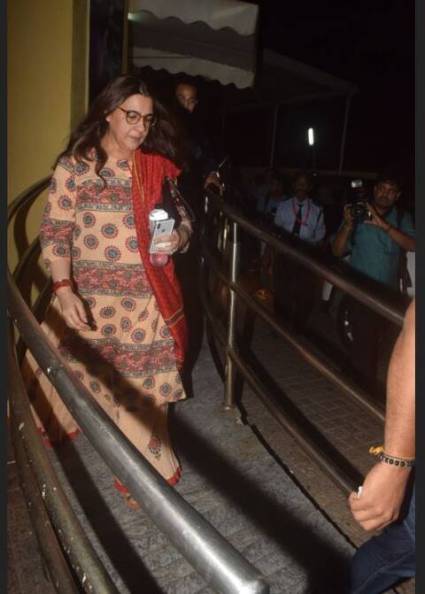 मां अमृता के साथ फिल्म देखने पहुंचीं सारा अली खान, देखें तस्वीरें