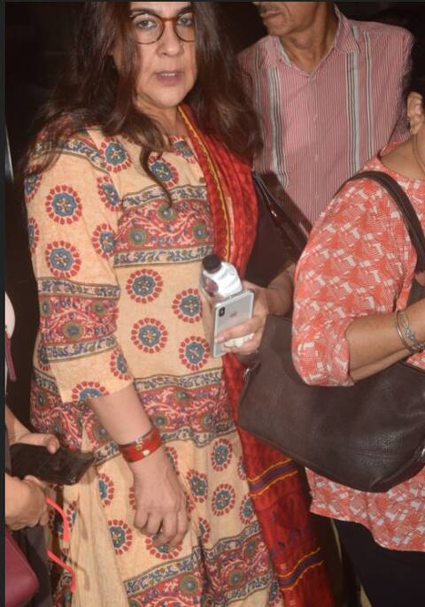 मां अमृता के साथ फिल्म देखने पहुंचीं सारा अली खान, देखें तस्वीरें