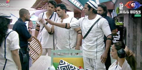 Bigg Boss 12, Day 23: टास्क में हुआ जमकर झगड़ा, बिग बॉस ने दो कंटेस्टेंट्स को हटाया Bigg Boss 12, Day 23: टास्क में हुआ जमकर झगड़ा, बिग बॉस ने दो कंटेस्टेंट्स को हटाया