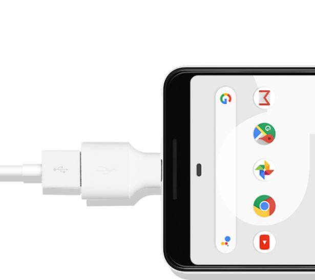 दोनों फोन यूएसबी टाइप सी पोर्ट और 3.5mm के हेडफोन एडैप्टर के साथ आते हैं.