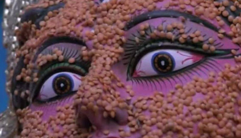 गोरखपुर: 100 किलो मसूर की दाल से बनी मां दुर्गा की भव्य प्रतिमा, बनेगी भक्तों के आकर्षण का केन्द्र