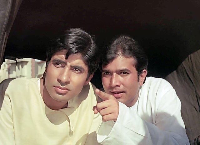 Amitabh Bachchan Birthday: अमिताभ बच्चन ने लंदन जाने के लिए जया भादुड़ी से की थी जल्दबाज़ी में शादी