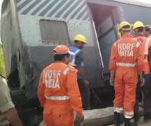 फरक्का एक्सप्रेस हादसा: रेलवे ने दो अधिकारियों को किया निलंबित