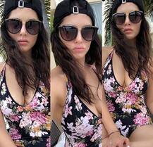 फिर से हॉट तस्वीरें पोस्ट की सनी लियोन ने, आप भी देखें