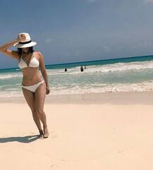 फिर से हॉट तस्वीरें पोस्ट की सनी लियोन ने, आप भी देखें