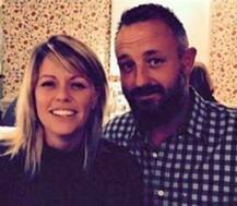 जानिए क्या हुआ जब एक आदमी ने गर्लफ्रेंड को बेच दिया ऑनलाइन