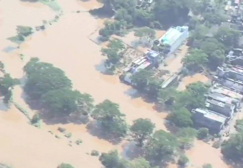 ओडिशा: भारी बारिश के बाद लैंडस्लाइड में 12 लोगों के मरने की आशंका, चार लापता Odisha: After Heavy Rainfall comes in Landslide 12 people dead, four missing ओडिशा: भारी बारिश के बाद लैंडस्लाइड में 12 लोगों के मरने की आशंका, चार लापता