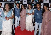 PICS: खूबसूरत अंदाज में दुर्गा पूजा में पहुंचीं तनुश्री दत्ता, साथ थे बहन इशिता और बहनोई वत्सल सेठ