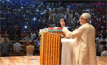 चप्पल उछाले जाने पर नीतीश ने तोड़ी चुप्पी, कहा- लोकप्रियता पाने के लिए करते हैं