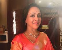 बर्थडे स्पेशल: धर्मेंद्र के प्यार में डूबी हेमा मालिनी ने शादी के लिए बदल लिया था अपना धर्म